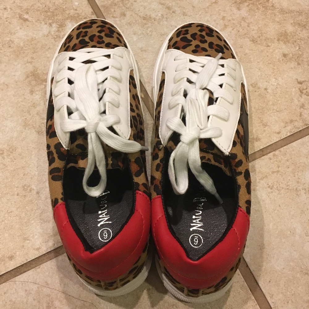 Leopard Lace-up Sneakers - Picture 2 of 6